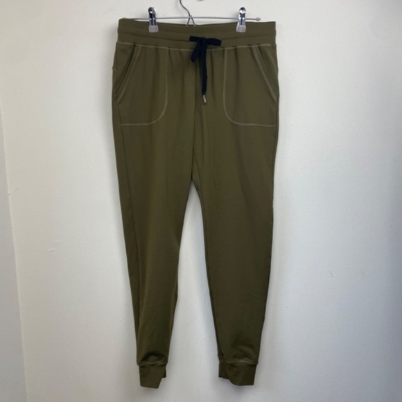 Zyia‎ Active Olive Green Unwind Joggers - Picture 3 of 8